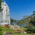 Buddha-Statue am Giritale-See