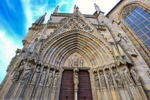 Dom