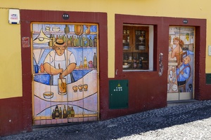 Funchal - Bemalte Türen in der Rua de Santa Maria